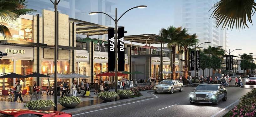 DLF SCO plots vs traditional retail shop comparison