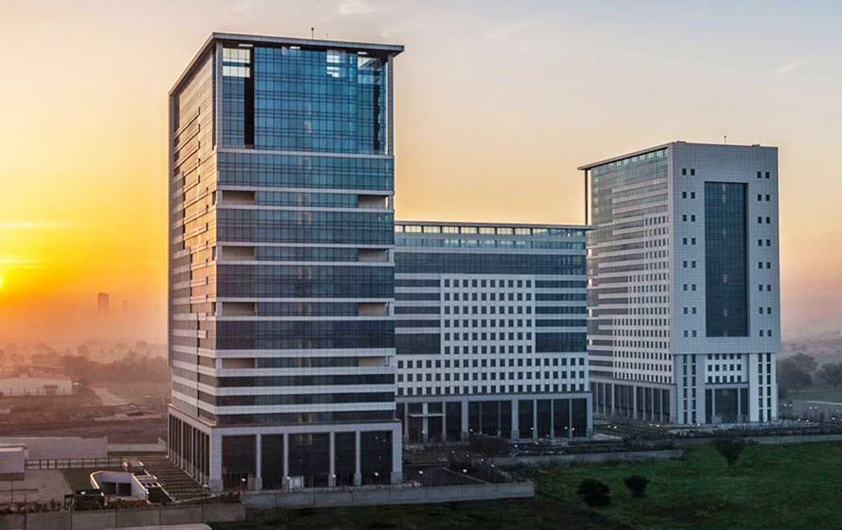 DLF Corporate Greens — Sector 74A, Golf Course Extension Road
